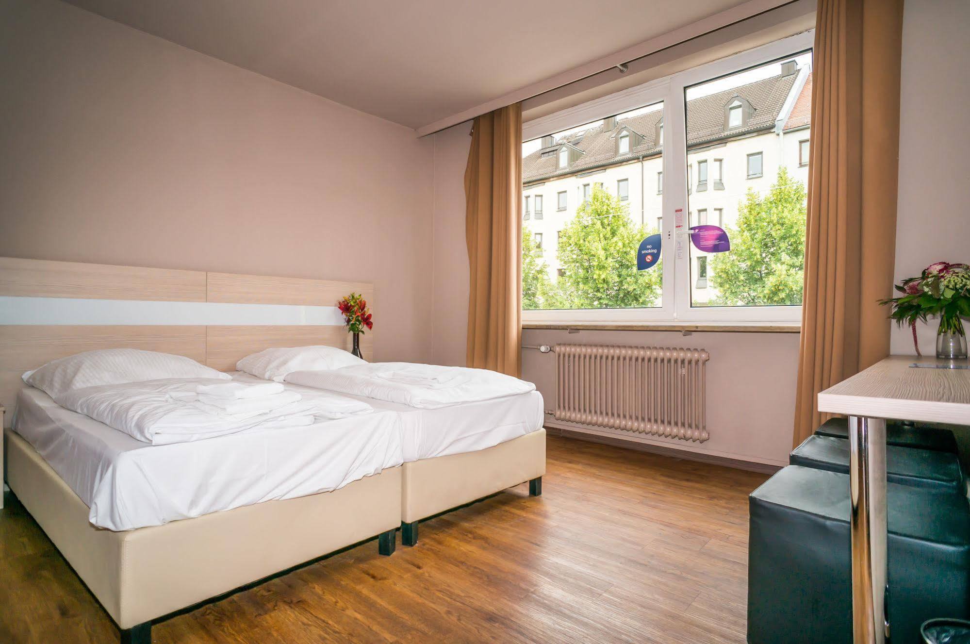 Smart Stay - Hostel Munich City Luaran gambar